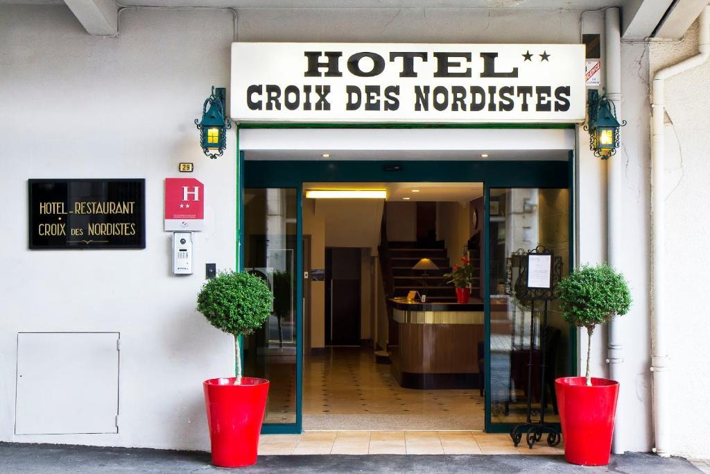 Hotel Croix Des Nordistes Lurdy Exteriér fotografie
