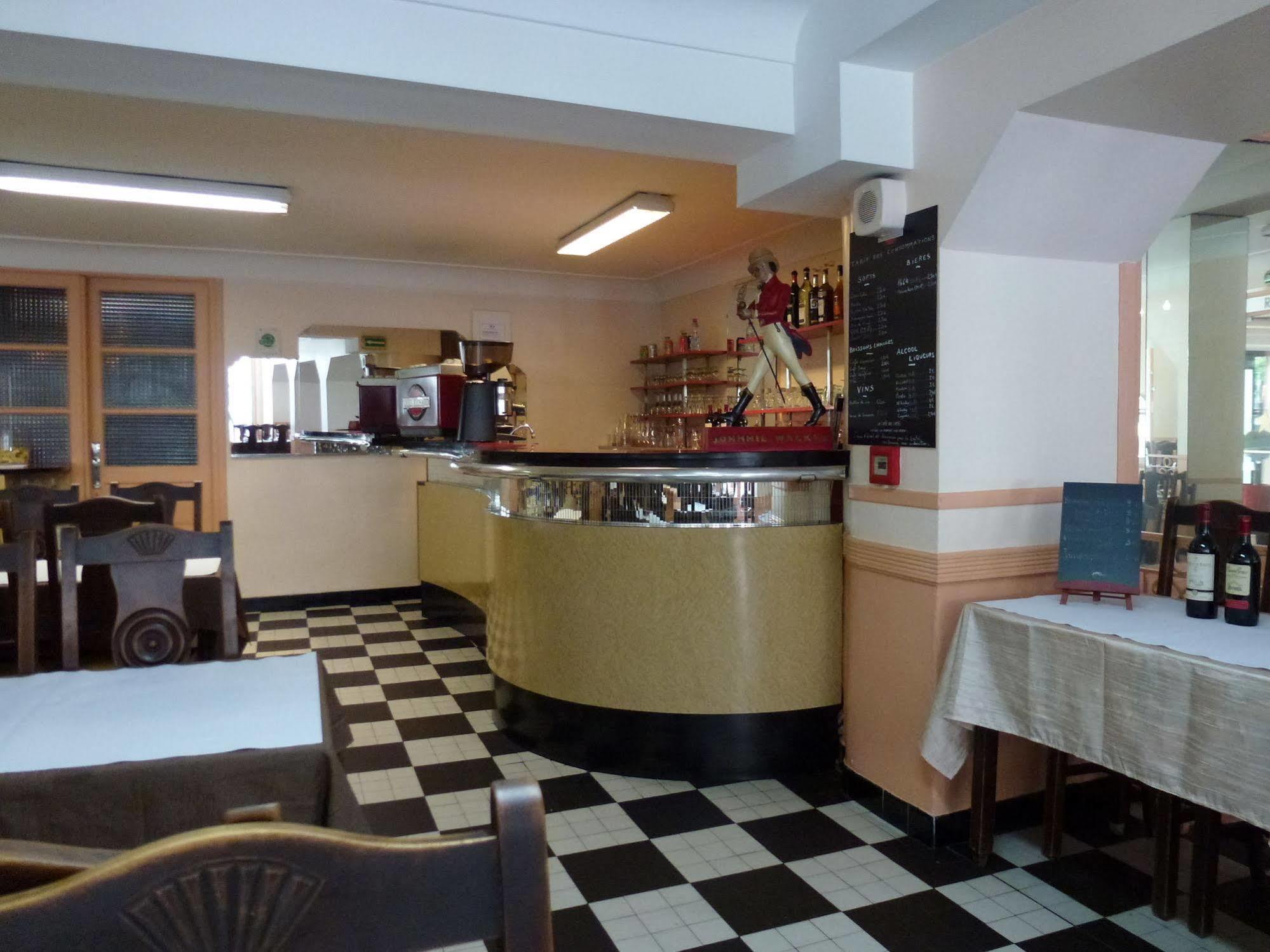 Hotel Croix Des Nordistes Lurdy Exteriér fotografie